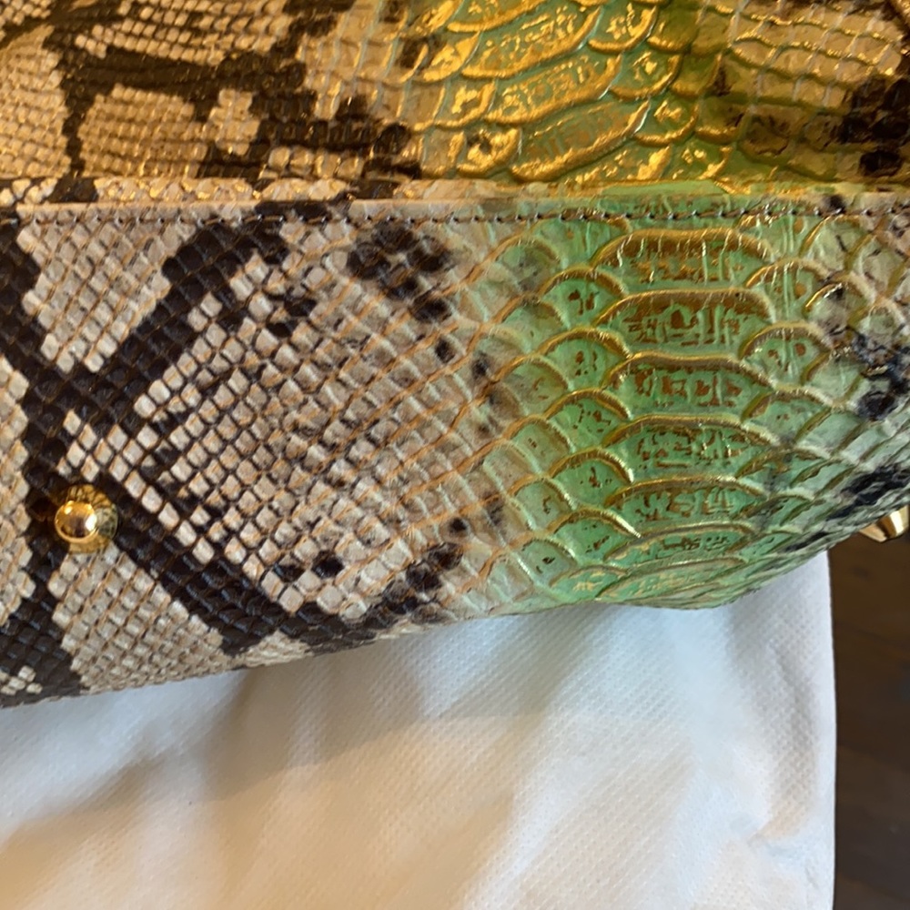 Jenrigo Snake Embossed Tote Shoulder Bag Purse - Picture 16 of 16